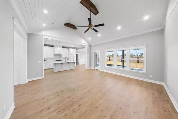 449 Long Pond Road, Lake Park, GA 31636