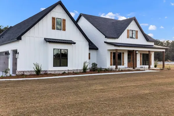 4740 Bethany Drive, Hahira, GA 31632