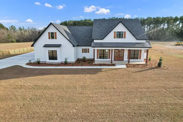 4740 Bethany Drive, Hahira, GA 31632