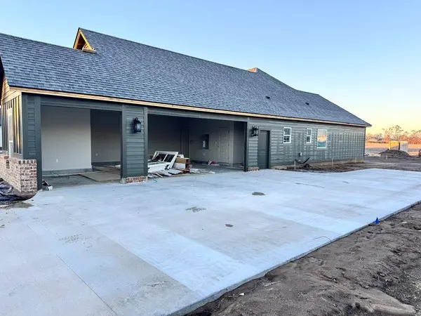 813 Long Pond Road, Lake Park, GA 31636