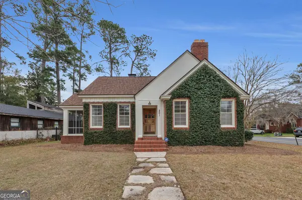 201 E Brookwood PL, Valdosta, GA 31602