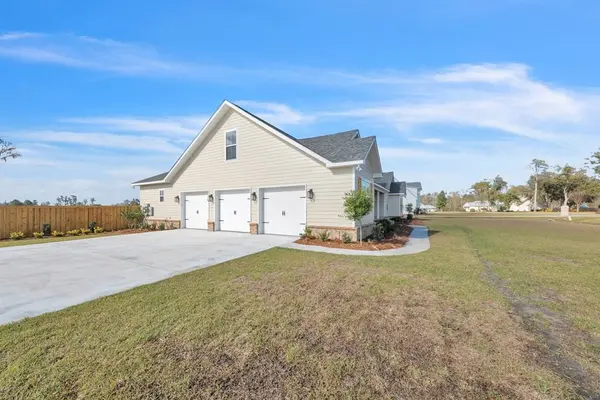 5501 Timber Wind Circle, Lake Park, GA 31636