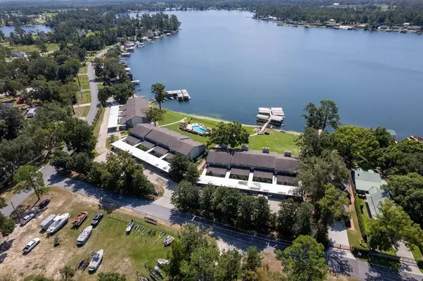 5819 De Osta Drive #C, Lake Park, GA 31636