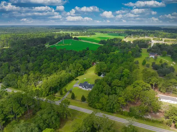 6295 Skipper Bridge Road, Hahira, GA 31632