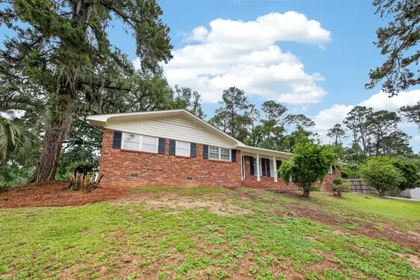 2020 Wood Valley Drive, Valdosta, GA 31602