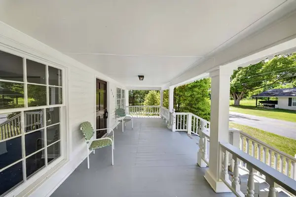 114 E Stanfill Street, Hahira, GA 31632