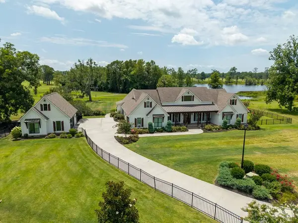 173 Circlestone Drive, Adel, GA 31620