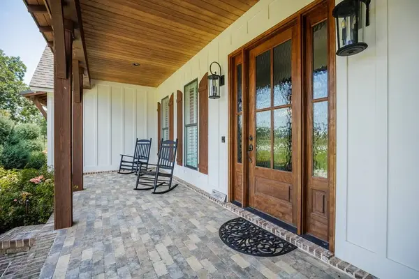 173 Circlestone Drive, Adel, GA 31620