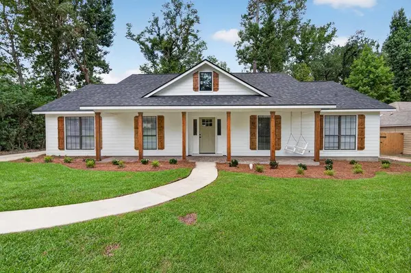 2402 Spring Valley Circle, Valdosta, GA 31602