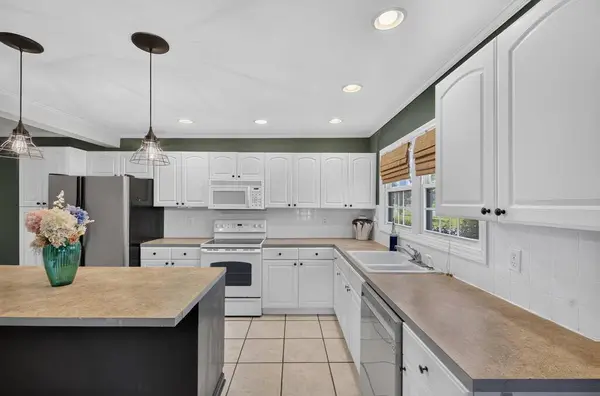 2401 N Oak St., Valdosta, GA 31602