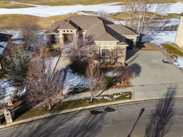 9225 N MOUNT AIREY DR, Eagle Mountain, UT 84005