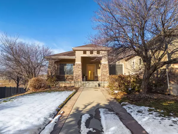 9225 N MOUNT AIREY DR, Eagle Mountain, UT 84005