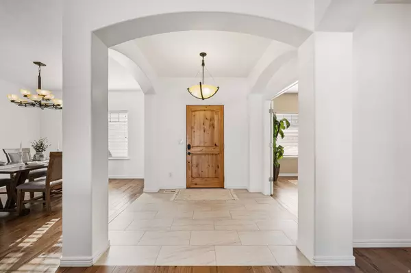 9225 N MOUNT AIREY DR, Eagle Mountain, UT 84005