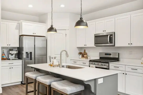 993 N WAYNE DR, Saratoga Springs, UT 84045