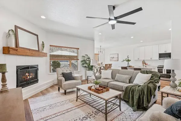 9226 N MOUNT AIREY DR W, Eagle Mountain, UT 84005