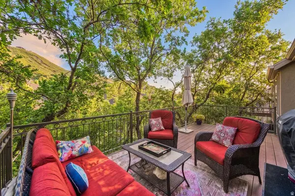 1370 E MEADOW VALLEY DR, Draper, UT 84020