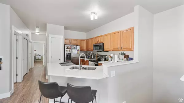 8457 S IVY SPRINGS LN W, West Jordan, UT 84081