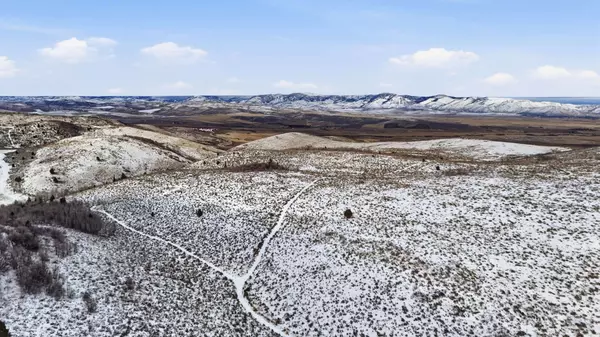 0 SEE DIRECTIONS, Paris, ID 83261