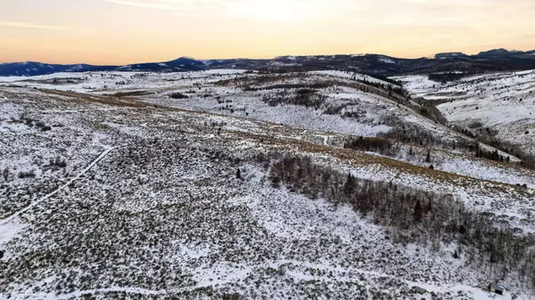 0 SEE DIRECTIONS, Paris, ID 83261