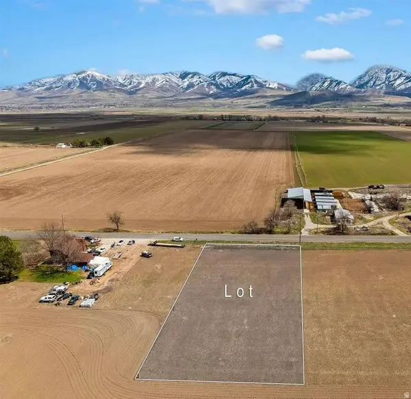 7985 N 2400 W #3, Amalga, UT 84335