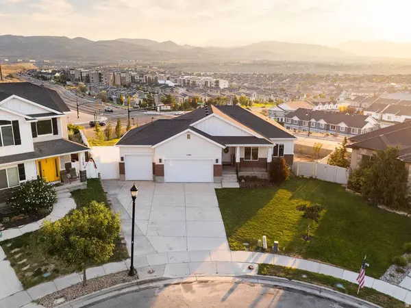 15184 S INVERLEITH CV #309, Bluffdale, UT 84065