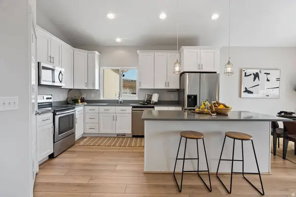 15184 S INVERLEITH CV #309, Bluffdale, UT 84065