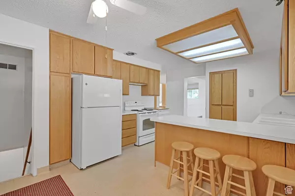 2458 N 575 E, North Ogden, UT 84414