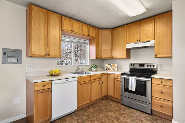 3830 S ORAM CIR, South Ogden, UT 84403