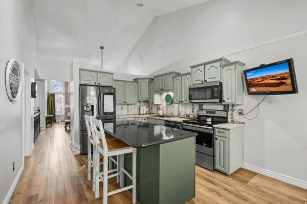 1015 E BROOK HAVEN DR N, Kaysville, UT 84037