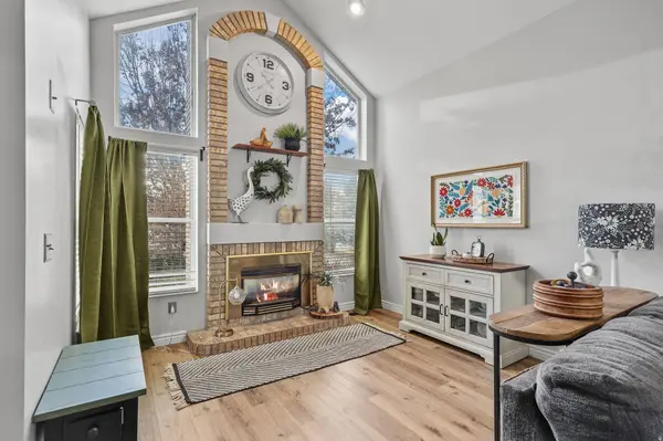 1015 E BROOK HAVEN DR N, Kaysville, UT 84037