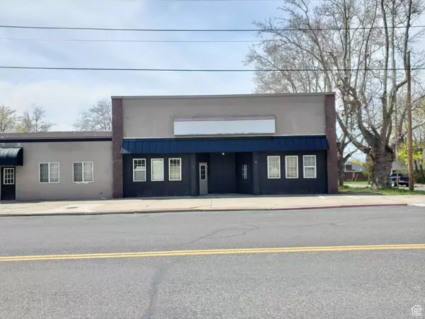 5 S MAIN ST, Providence, UT 84332