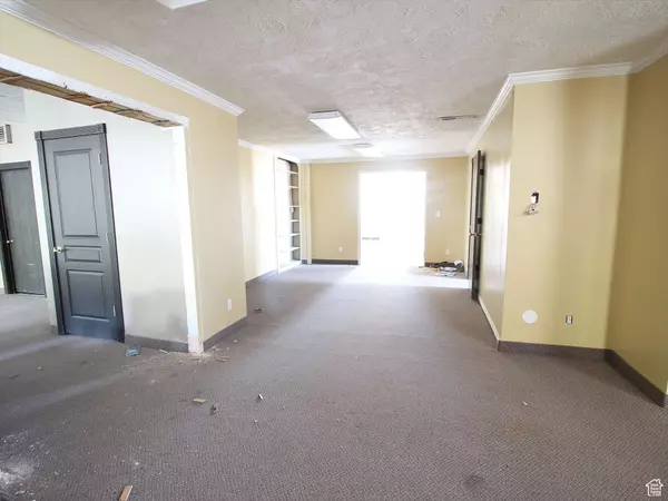 5 S MAIN ST, Providence, UT 84332