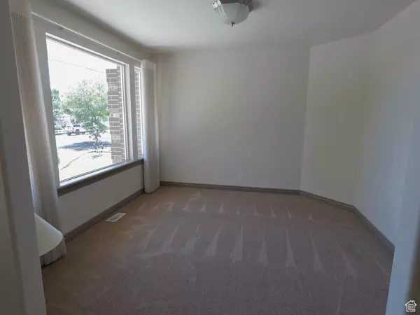 5160 W 5725 S, Hooper, UT 84315