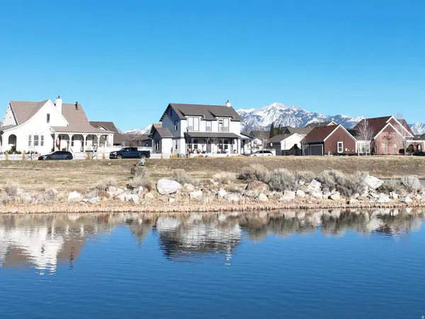 10993 S OQUIRRH RD, South Jordan, UT 84009