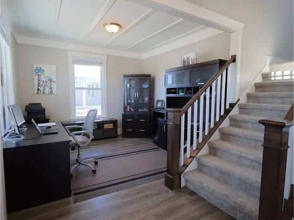 10993 S OQUIRRH RD, South Jordan, UT 84009