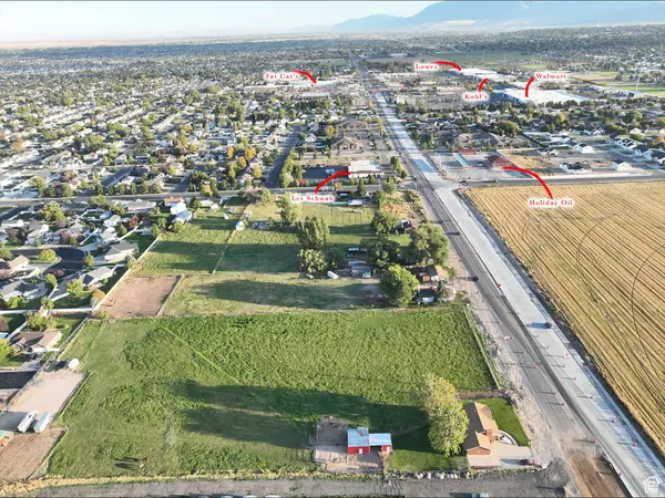 1145 N 2000 W, Clinton, UT 84015
