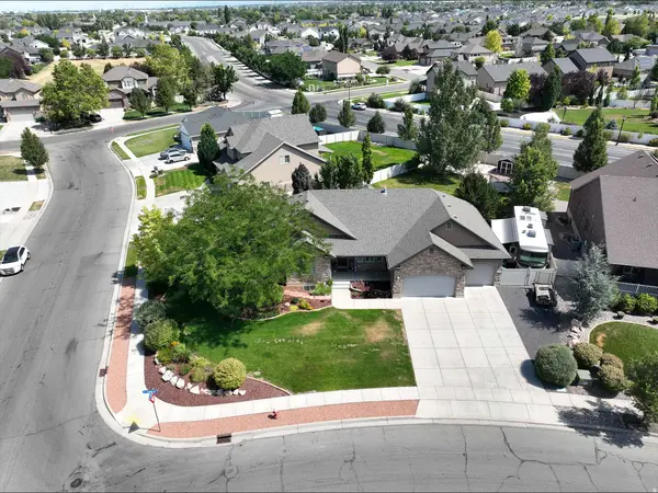 328 N 3600 W, Layton, UT 84041