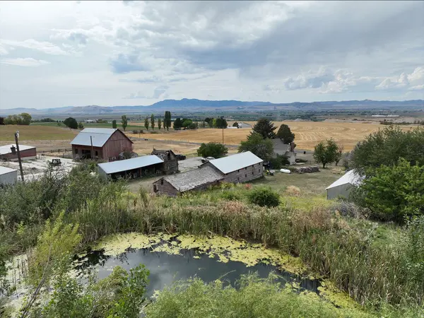 12110 N 2000 E, Cove, UT 84320
