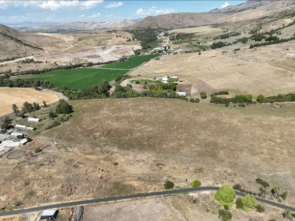 2223 E MAPLE LEAF DR, Cove, UT 84320