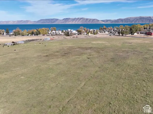 1923 S BEAR LAKE BLVD, Garden City, UT 84028