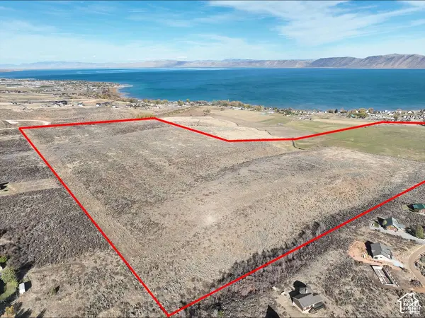 1925 S BEAR LAKE BLVD, Garden City, UT 84028