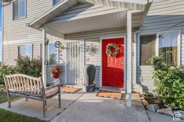 399 DOWNS DR, Ogden, UT 84404