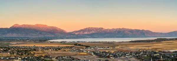 Why Everyone Is Moving to Saratoga Springs, Utah