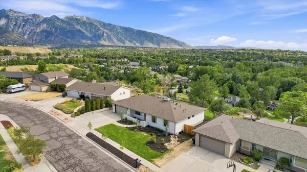 1970 E CURTIS DR, Cottonwood Heights, UT 84121