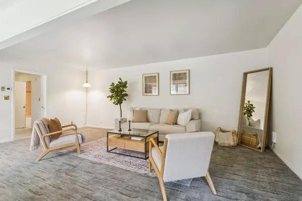 1112 E 2700 S #C17, Salt Lake City, UT 84106-2637