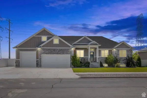 45 N VILLAGE PARK DR E, Layton, UT 84041