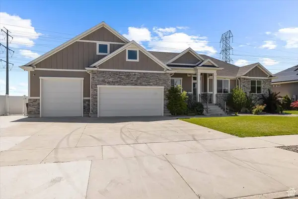 45 N VILLAGE PARK DR E, Layton, UT 84041