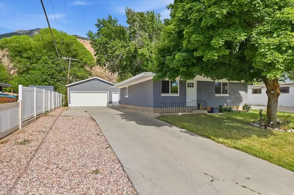 1016 N MONROE BLVD W, Ogden, UT 84404