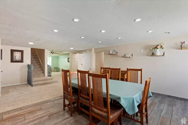 794 N VALERIA DR E, Layton, UT 84041