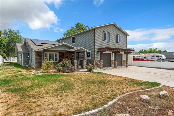 794 N VALERIA DR E, Layton, UT 84041